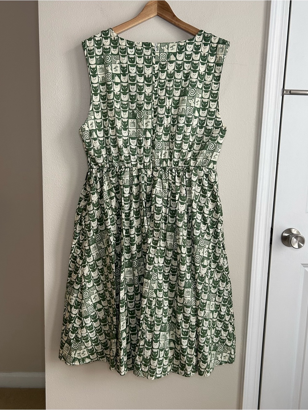 NWT Tulip B Vintage A Line Whimsical Green Cat Novelty Print Midi Dress Size XL - Picture 8 of 10